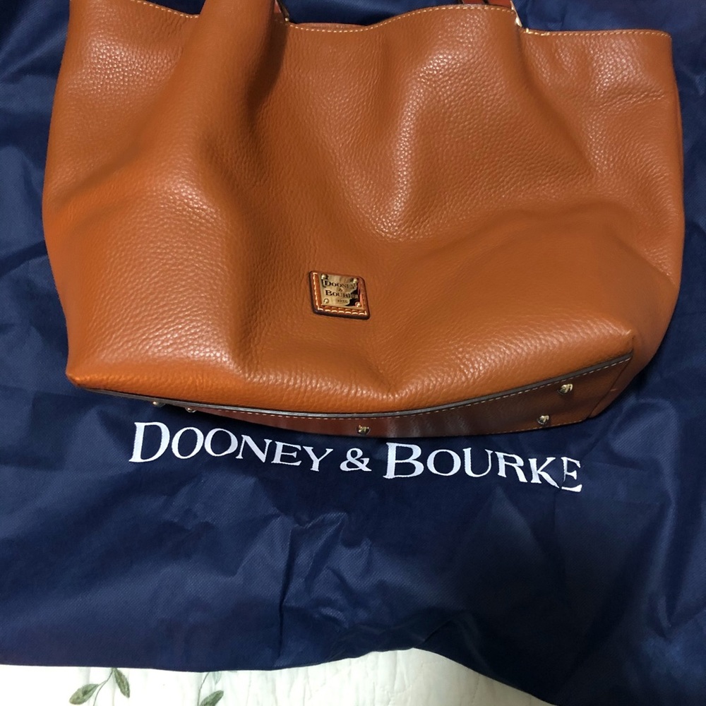 Dooney & Bourke Florentine purse